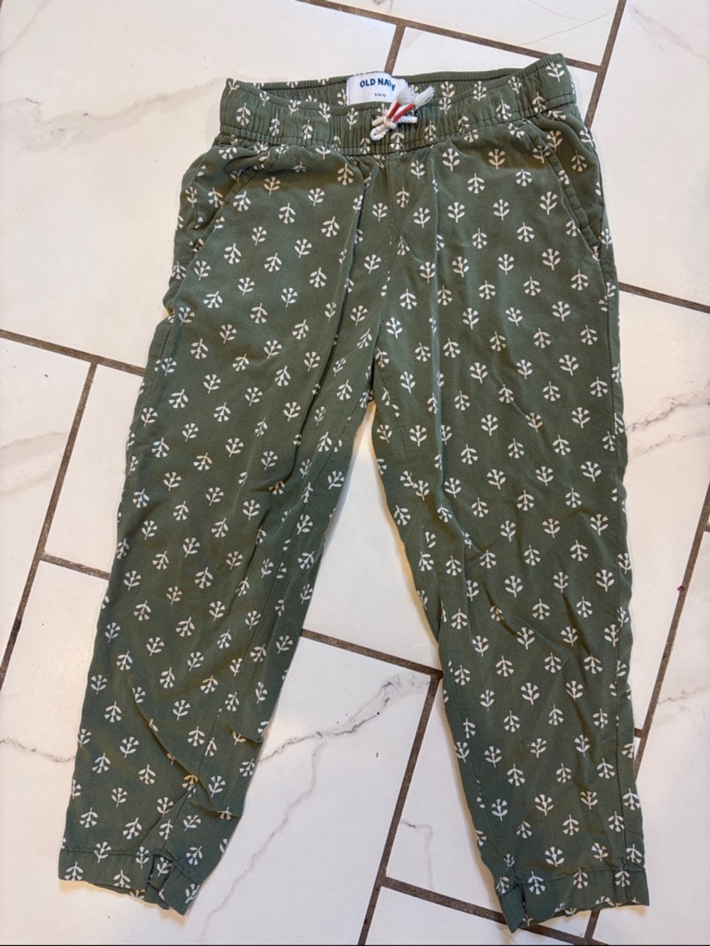 Girls Old Navy Green Boho Floral-Print Joggers - Size 6-7